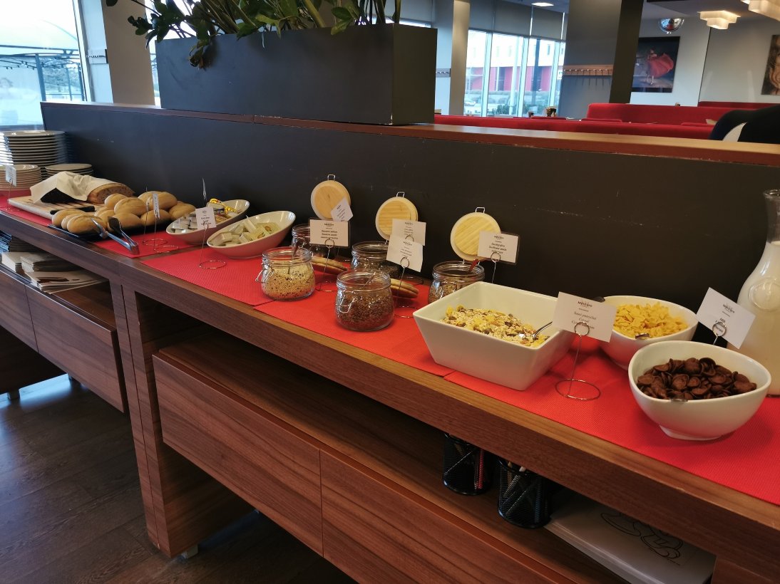 马里扬泊列美居酒店-餐饮