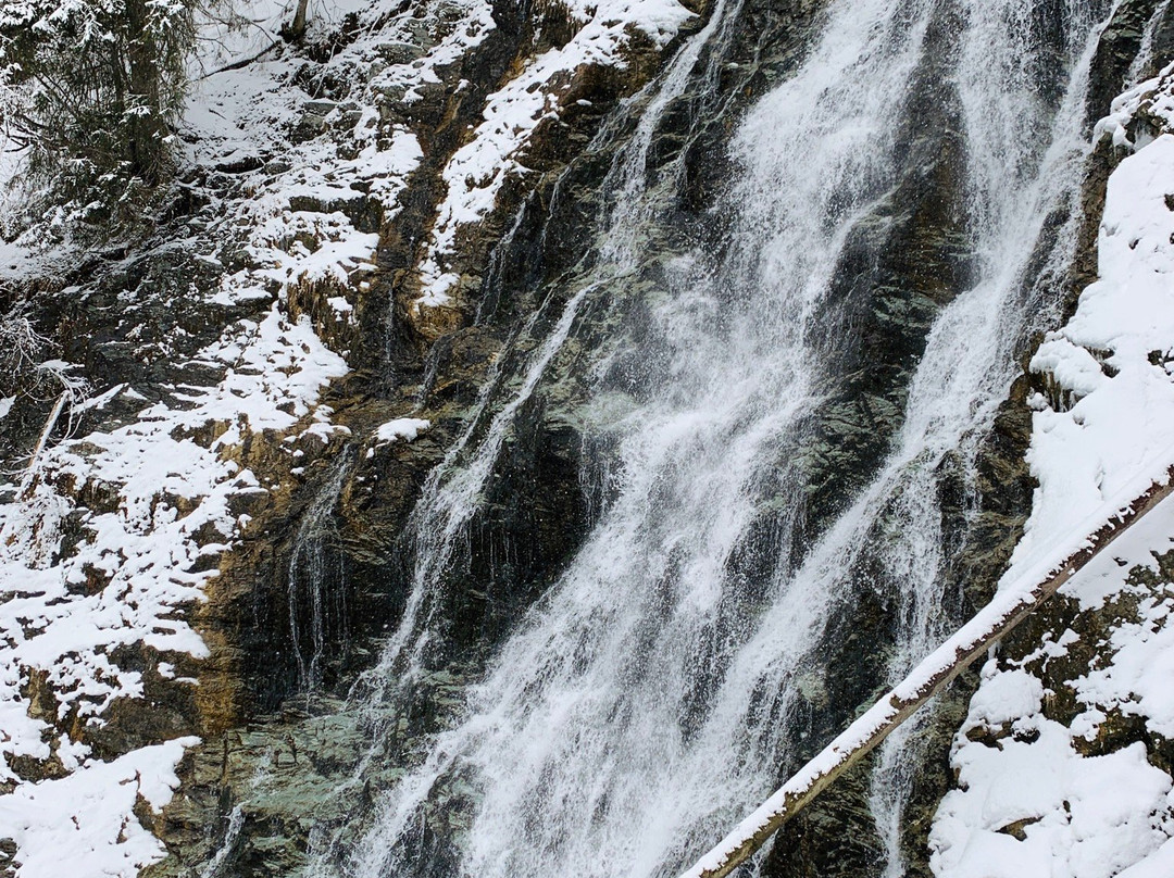 Sintersbacher Wasserfall景点图片