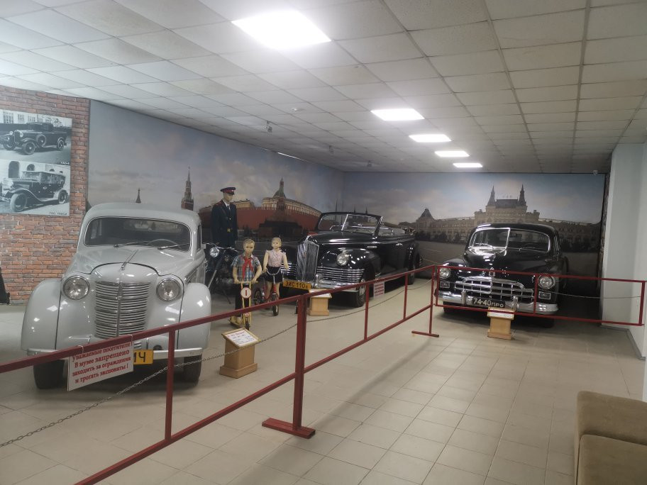The Automotive Antiques Museum-海参崴必去景点