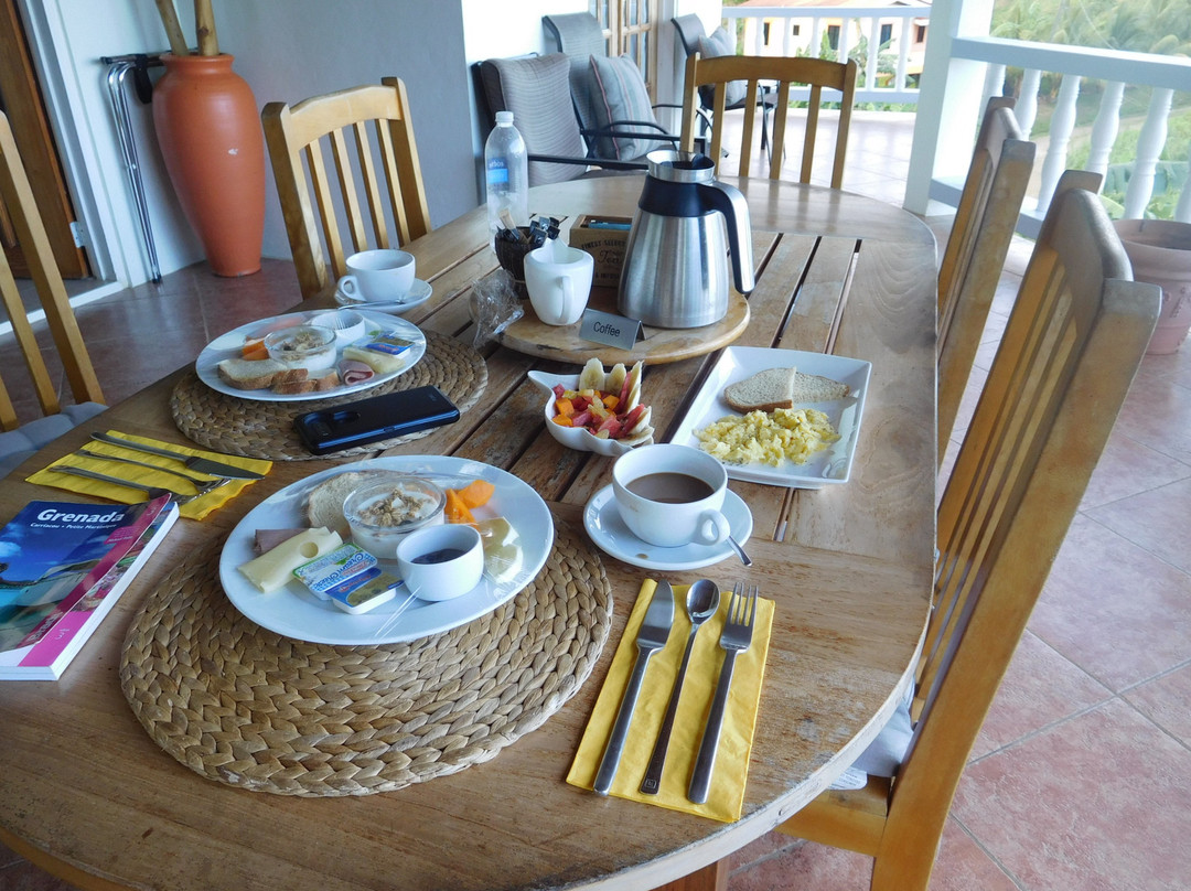 Rumboat Retreat主图