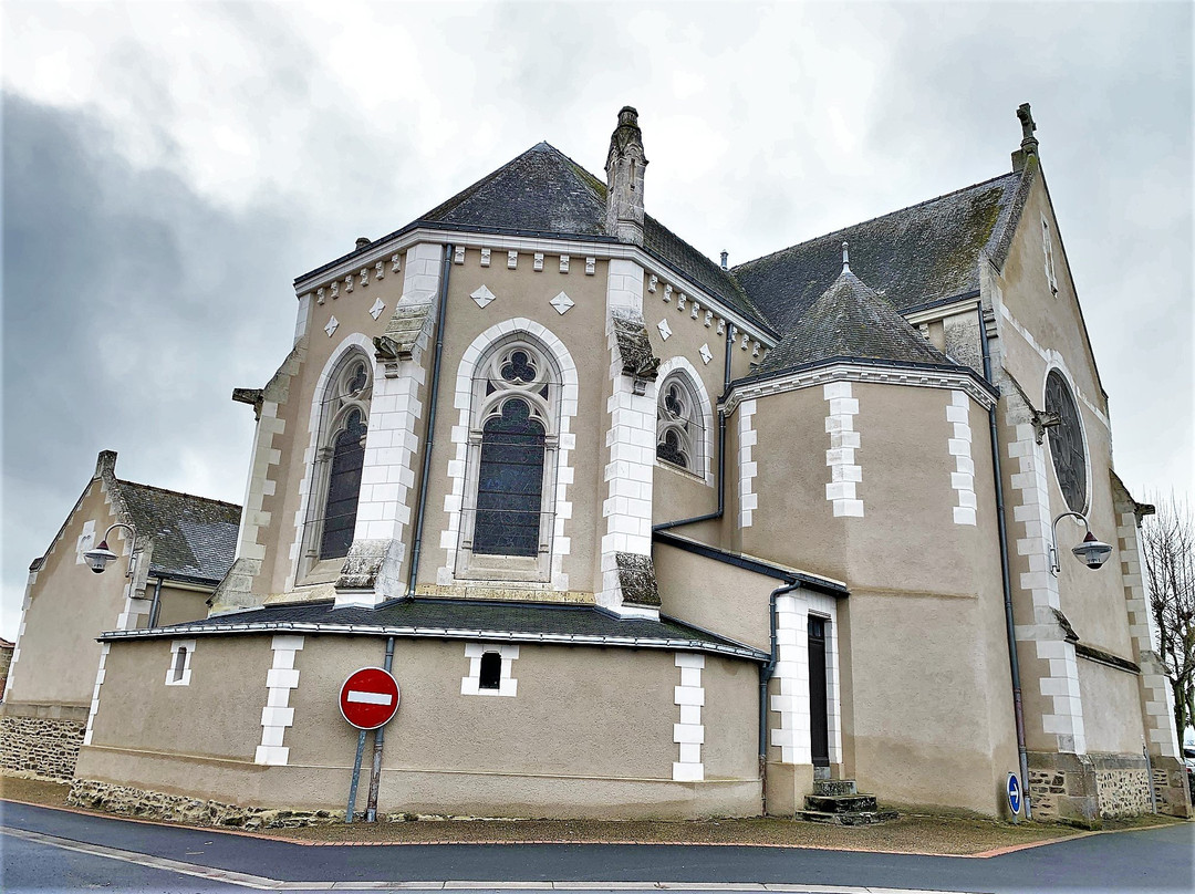 Eglise Saint Hilaire景点图片