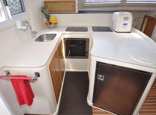 Sail Entheos-夏洛特阿马利亚必去景点