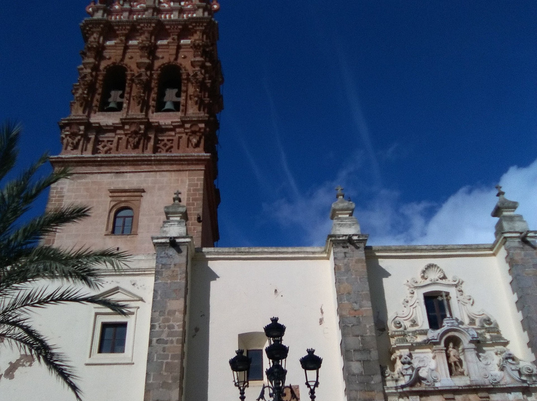 Iglesia de San Miguel Arcangel景点图片