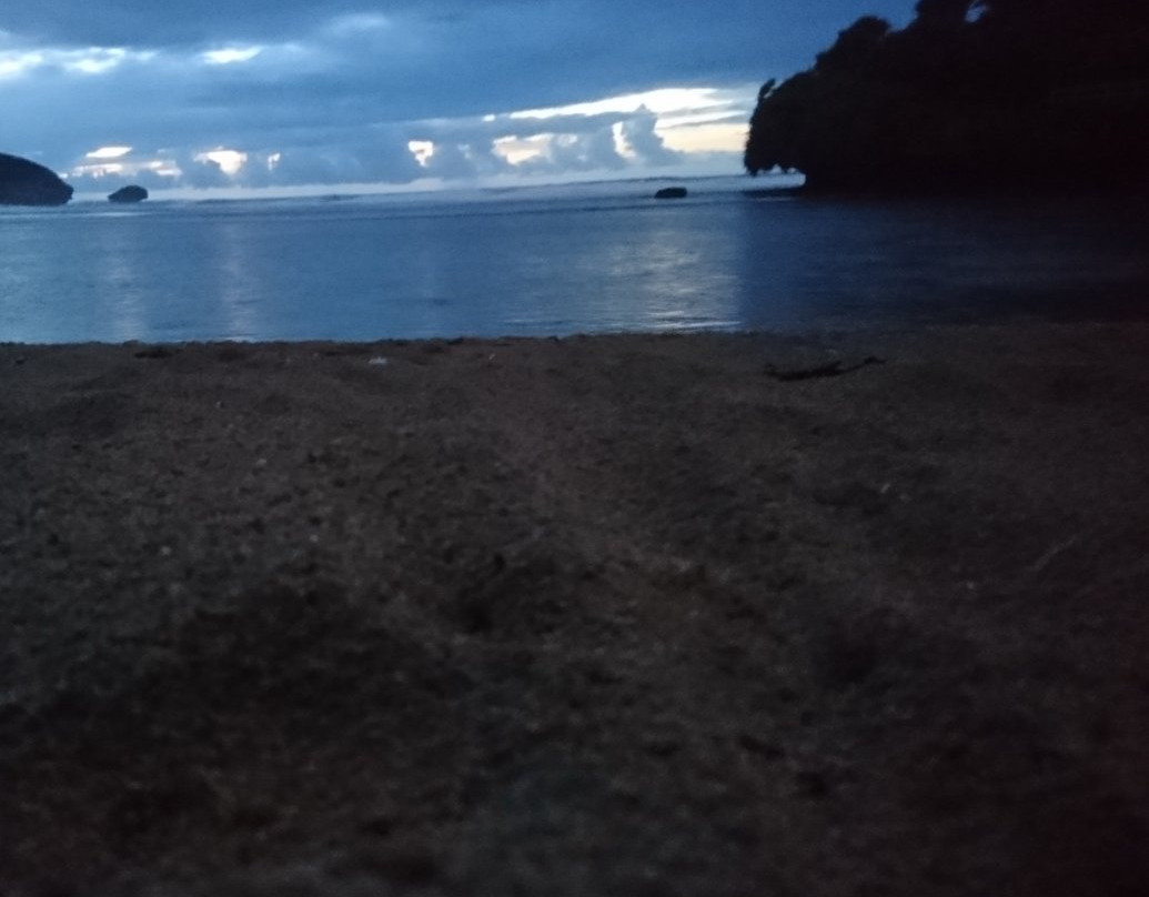 Drini Beach景点图片