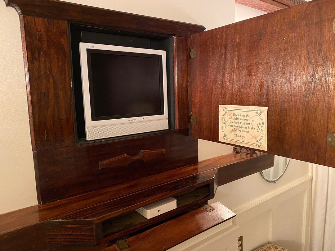 O'Keefe's Waterfront Inn主图