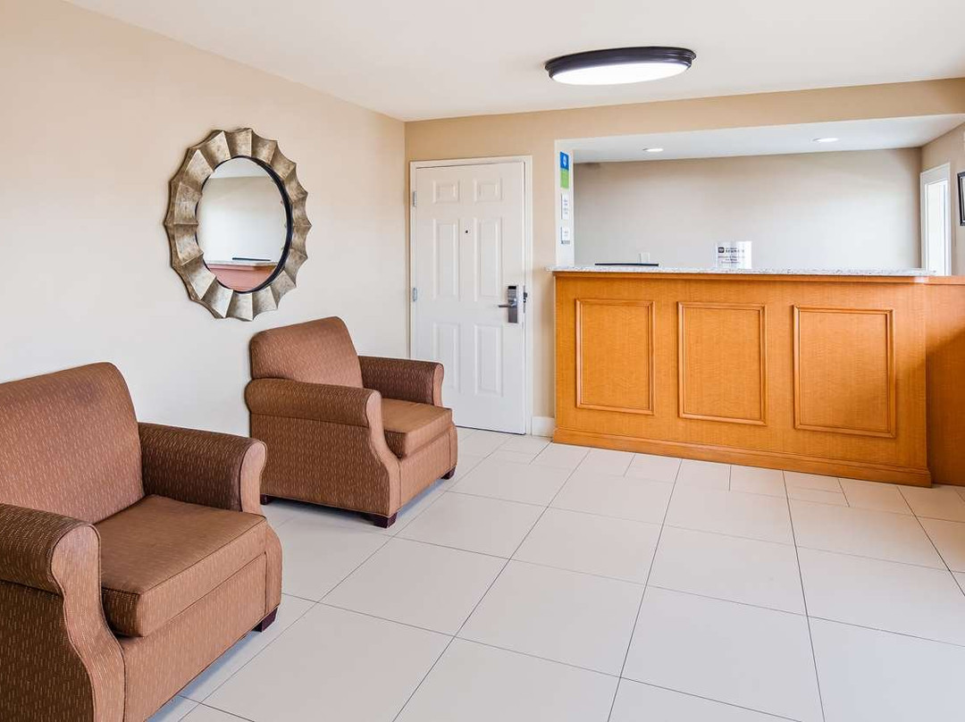 SureStay By Best Western Tupelo North主图