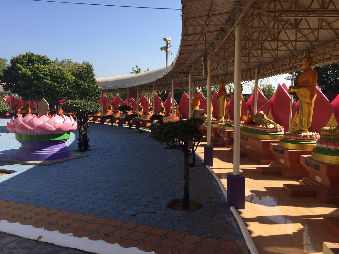 Ang Thong Provincial City Pillar Shrine-红统必去景点