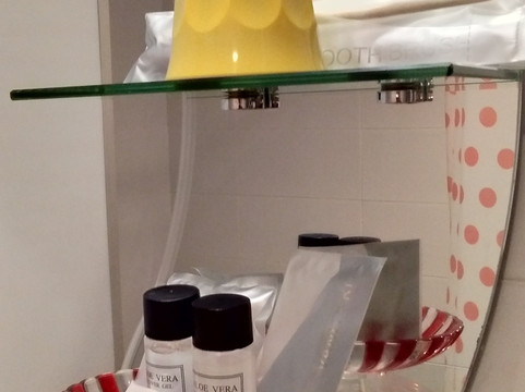 曼谷第一家园酒店主图