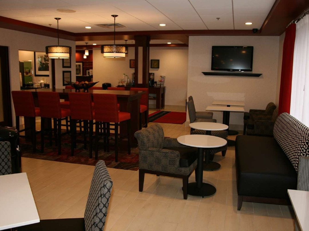 Hampton Inn Kansas City/Blue Springs主图