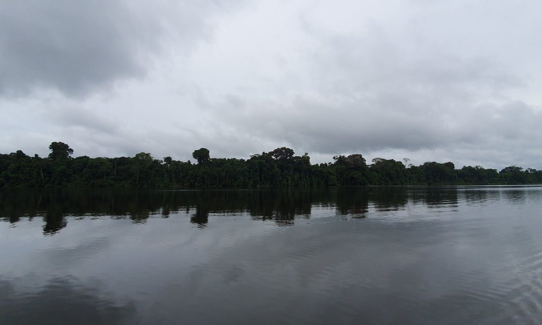 Tres Chimbadas Lake景点图片