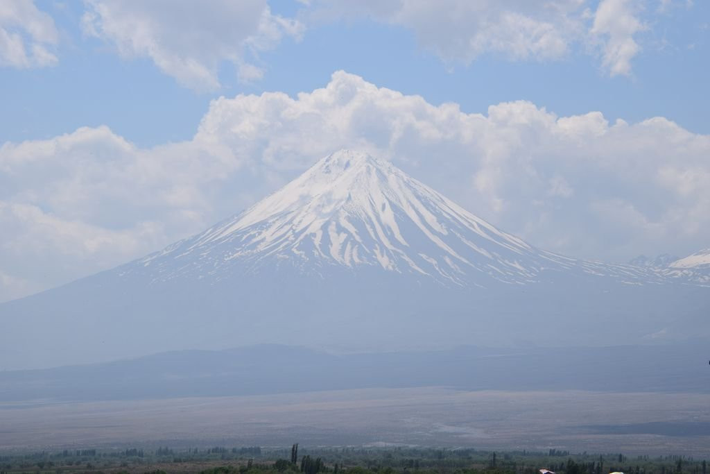 Caucasian Mountains-埃里温必去景点