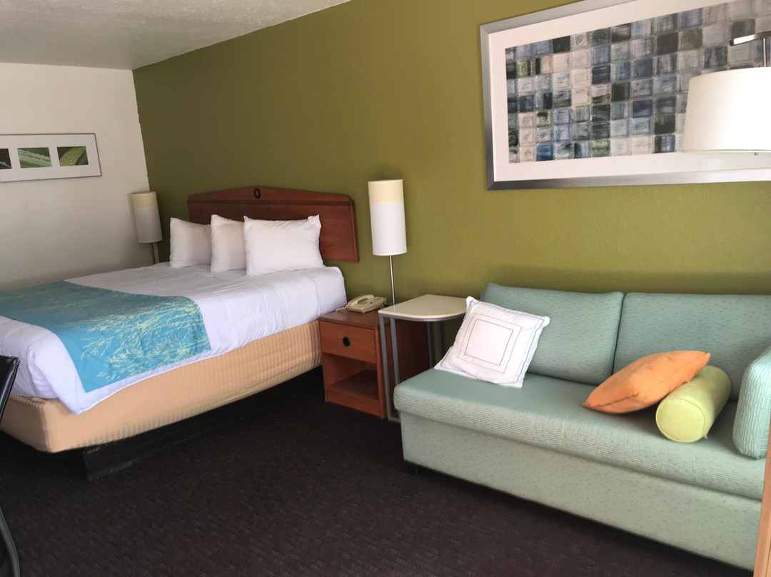 Days Inn by Wyndham Woodward OK主图