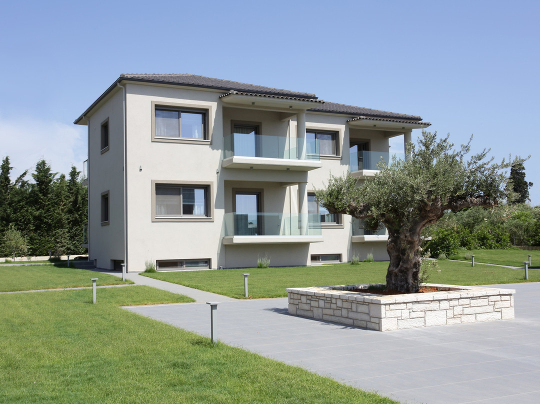 Lagouvardos Village主图