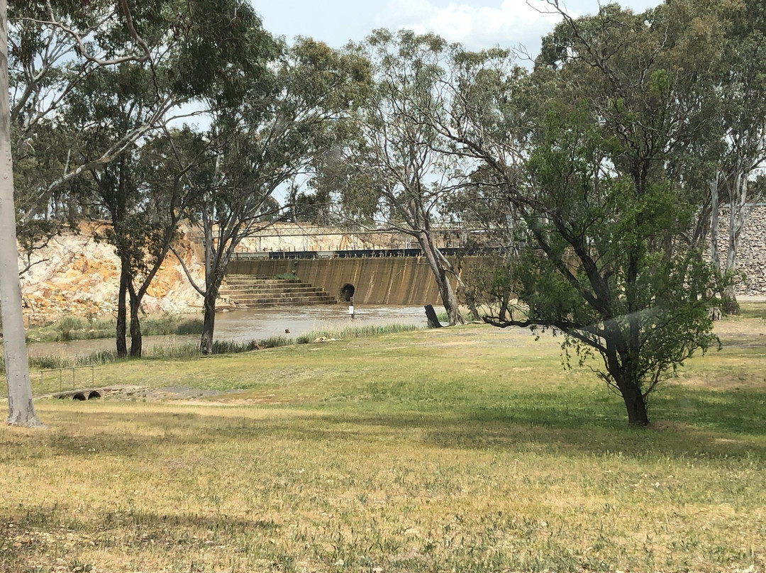 Laanecoorie Reservoir-Dunolly必去景点