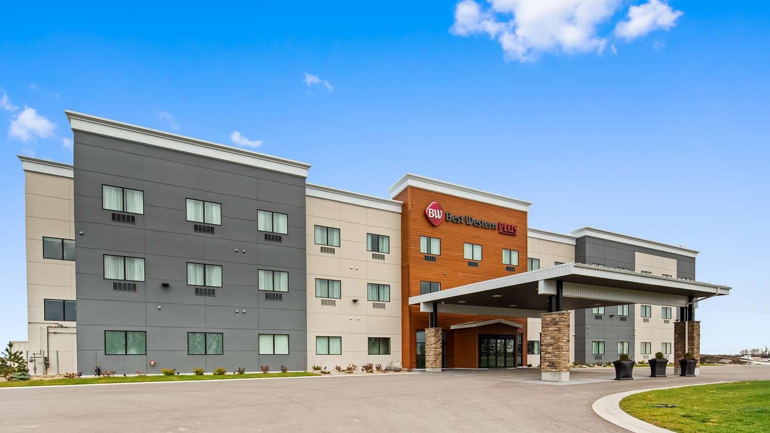 Best Western Plus Morden-官方
