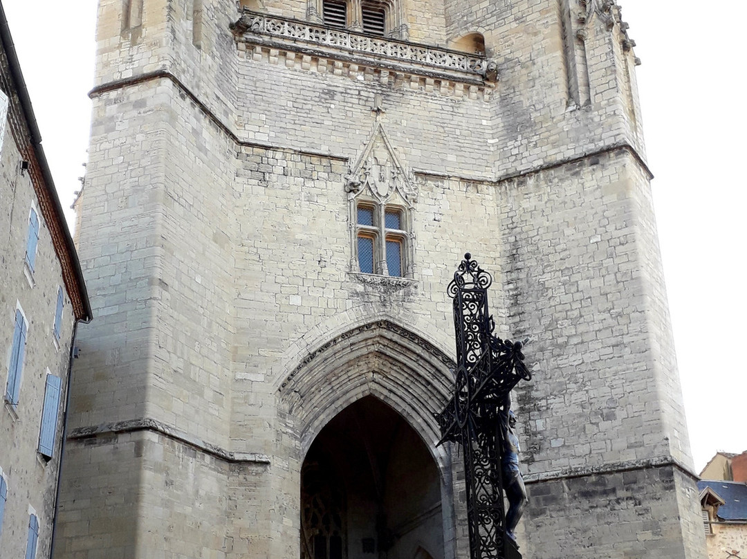 Collegiale Notre-Dame-Villefranche-de-Rouergue必去景点