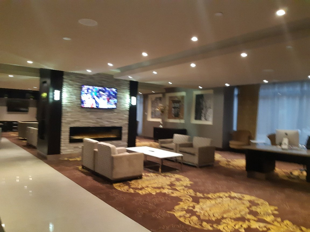 汉密尔顿希尔顿惠庭套房酒店主图