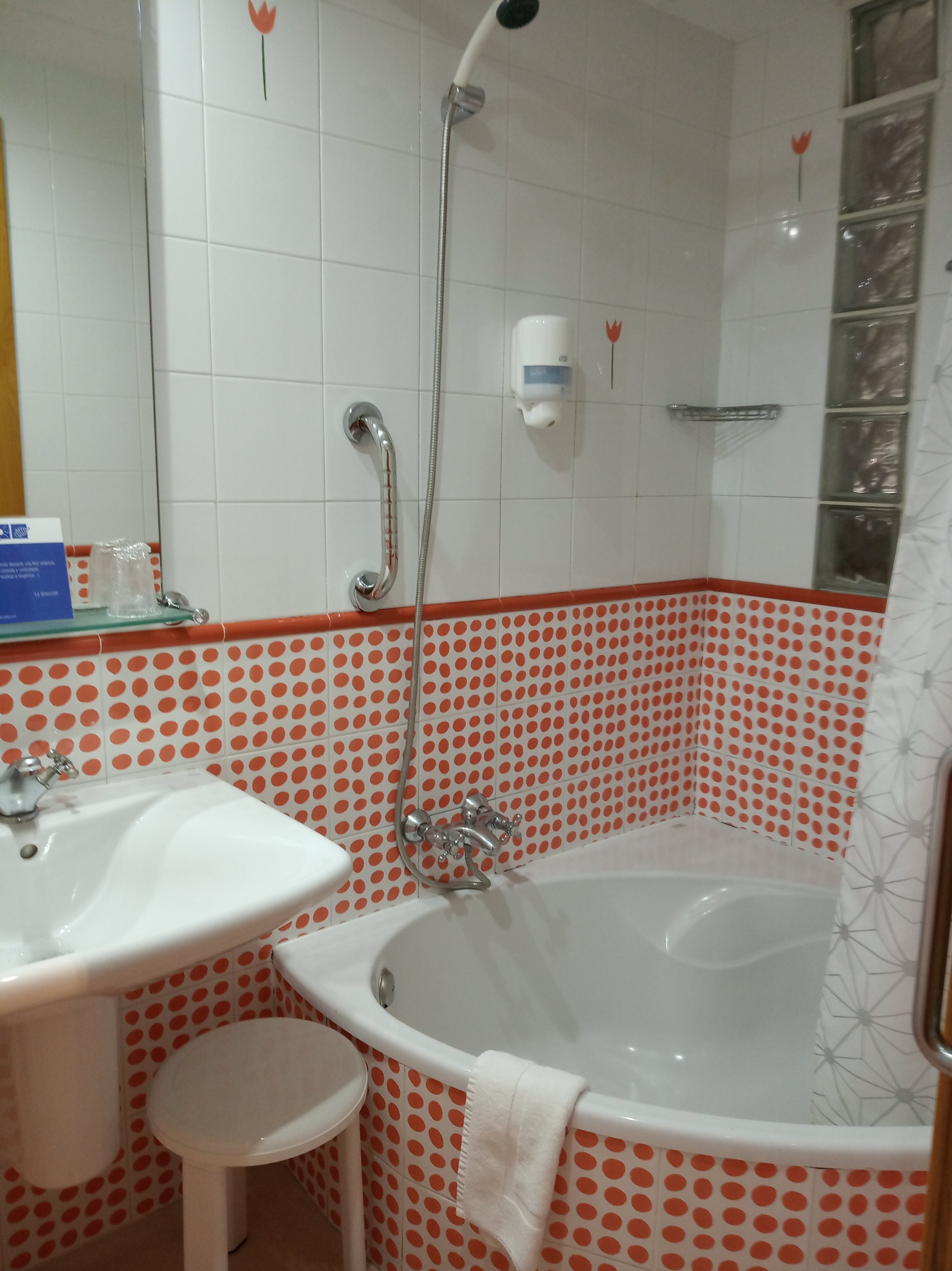 Hotel Tio Pepe-浴室