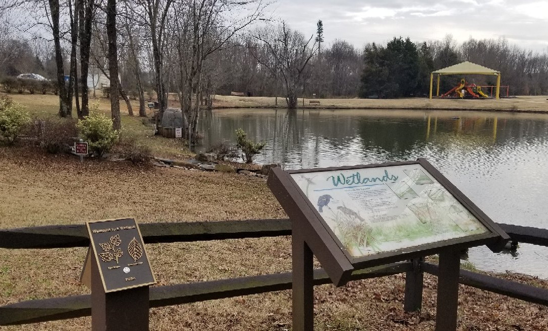 Vietnam Veterans Park景点图片