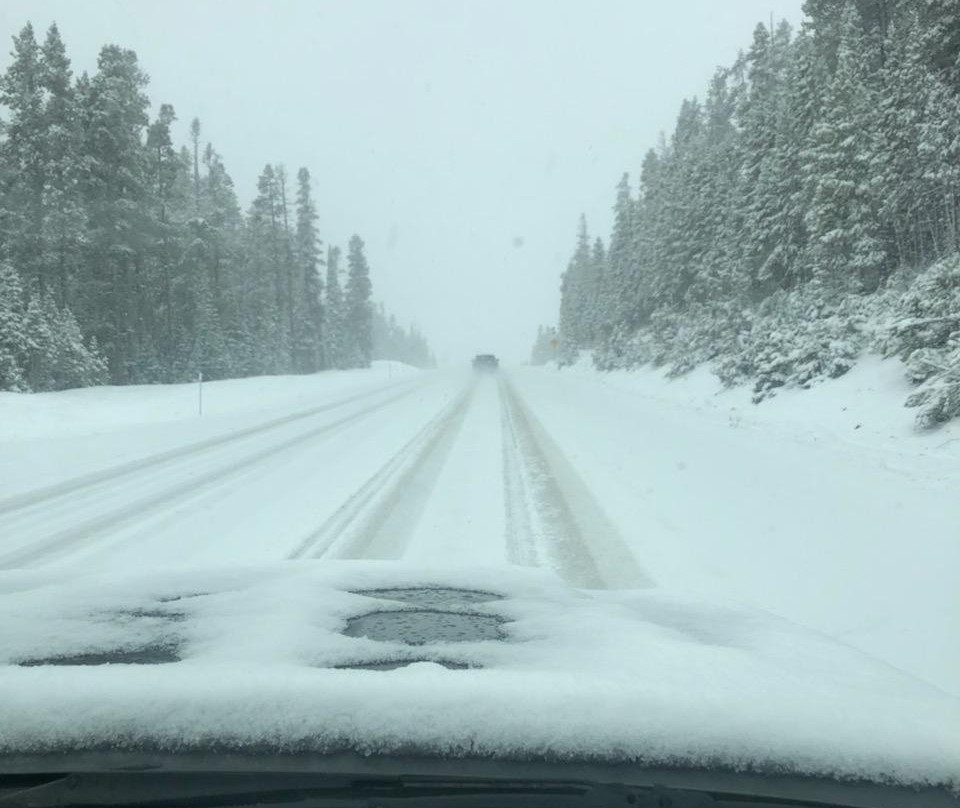 Geyser旅游景点-Helena-Lewis and Clark National Forest