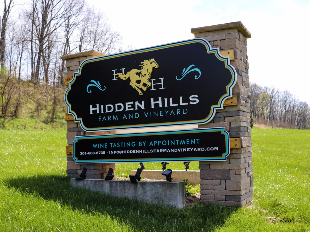 Hidden Hills Farm & Vineyard景点图片