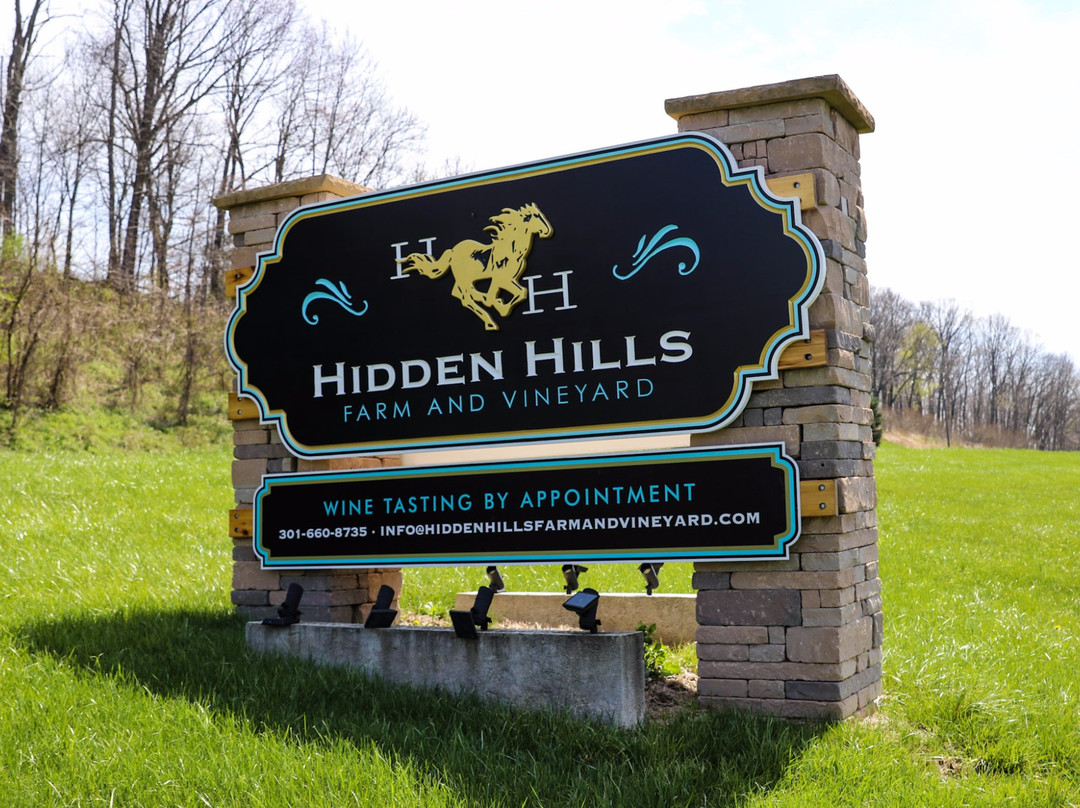 Hidden Hills Farm & Vineyard