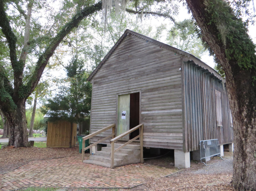 Dew  Drop  Social and Benevolent Hall-Mandeville必去景点