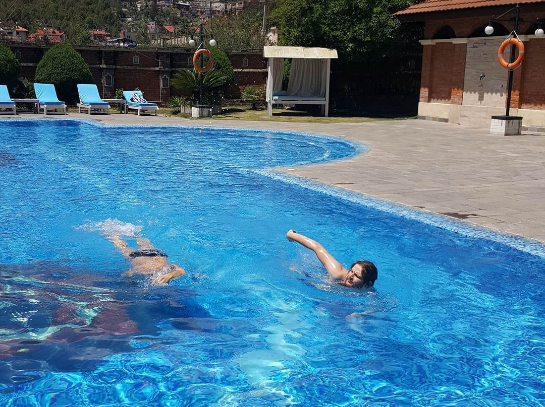 戈达瓦里村度假酒店主图