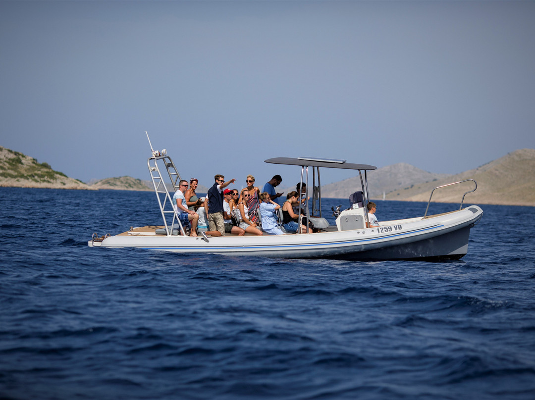 Archipelago Tours-希贝尼克必去景点