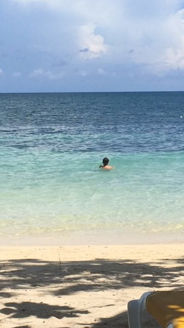 伊贝罗斯塔玫瑰堂海滩全包酒店主图