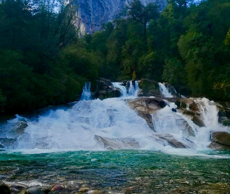 Toboganes de la Junta-Cochamo必去景点