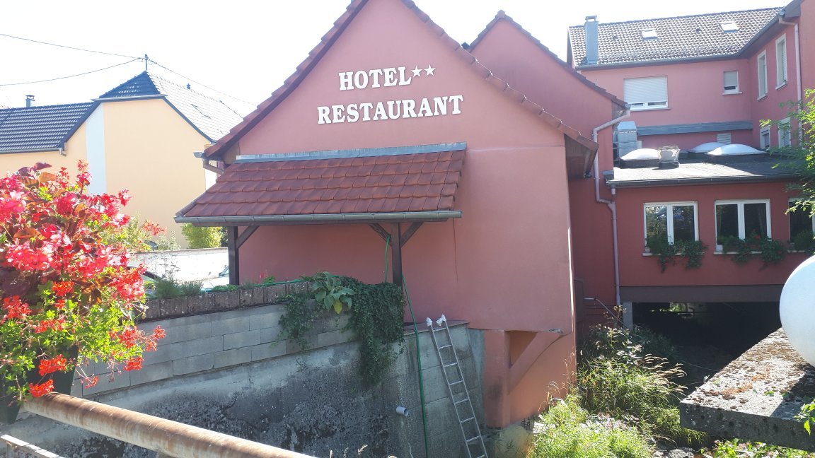 Hotel Restaurant A La Couronne D'Or-官方