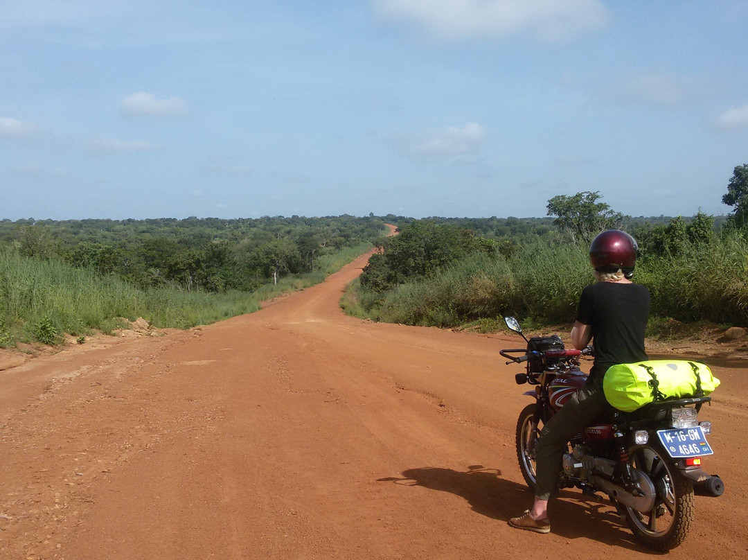 Ghana Motorbike Tours-Cape Coast必去景点