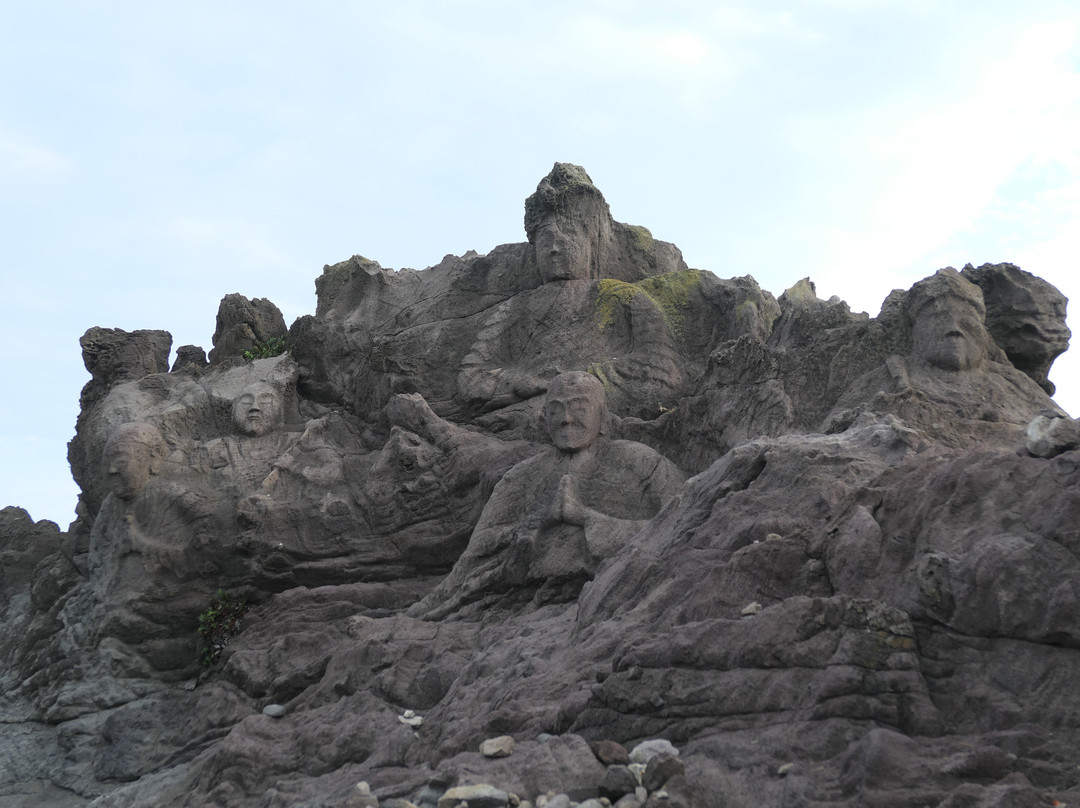 16 Rakaniwa Rock景点图片
