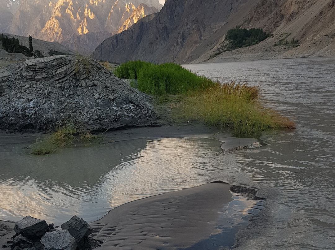 Gulmit Continental Hotel主图