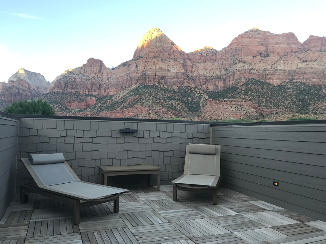 电缆山庄旅馆主图