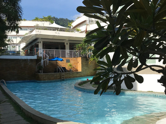 普纳瓦度假酒店主图