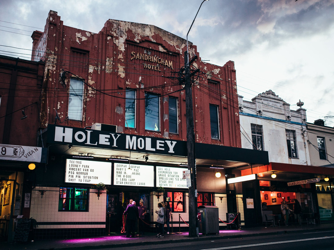 Holey Moley Golf Club Newtown-新镇必去景点