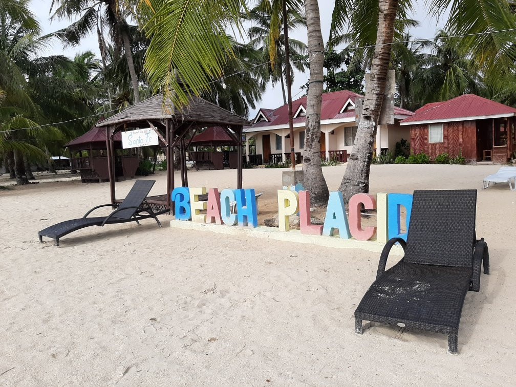 Beach Placid Resort主图