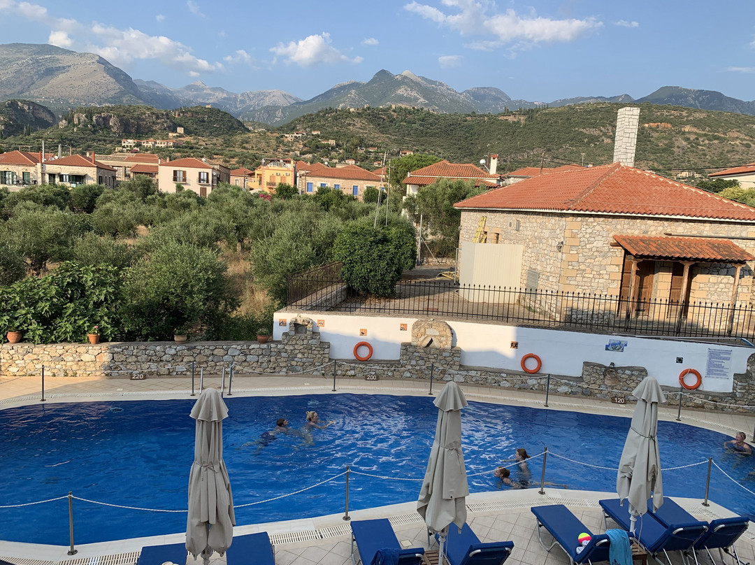 Anniska & Liakoto主图