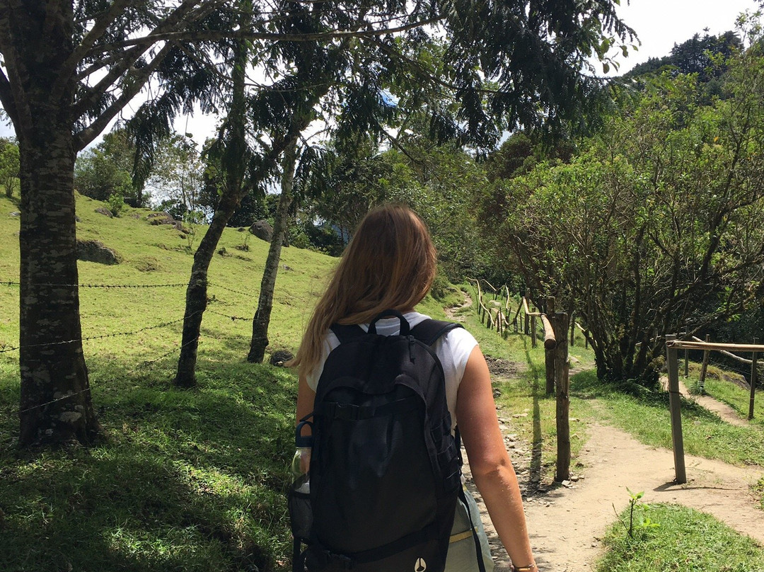 Dulima Tour Travel-萨伦托必去景点