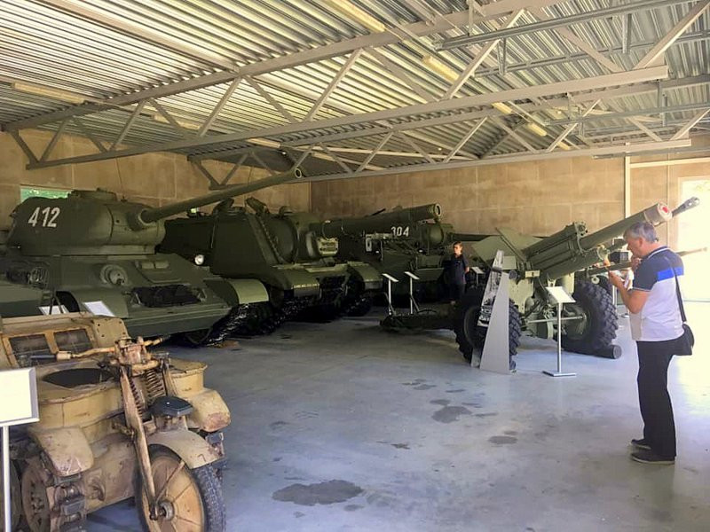 Svente Manor and the Museum of Military Vehicles-Daugavpils必去景点