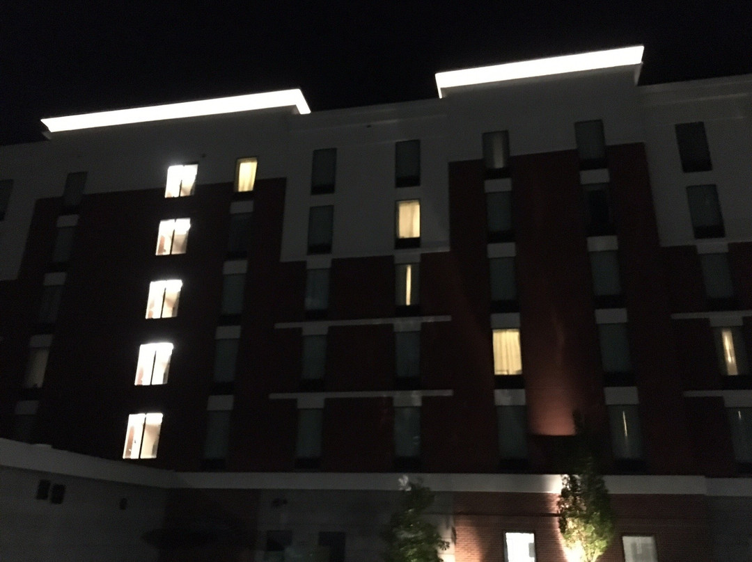 Hampton Inn & Suites Greenville Airport主图