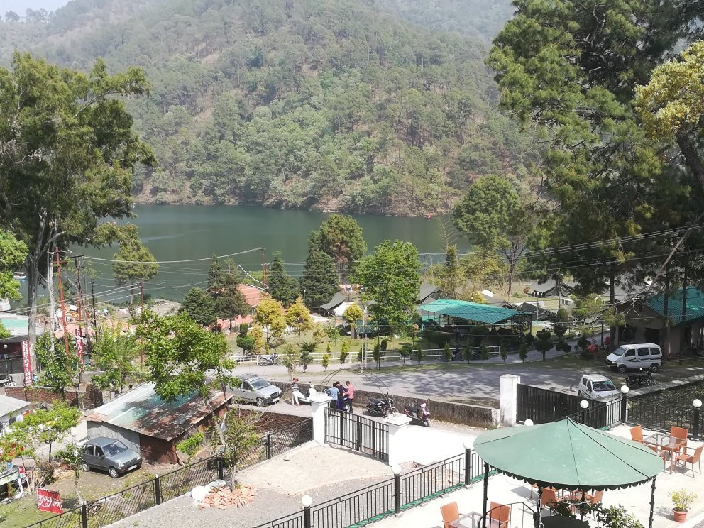 Country Inn - Sattal主图