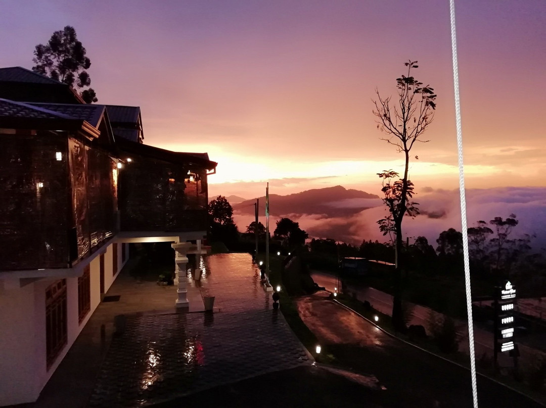 Nature First Hotel主图