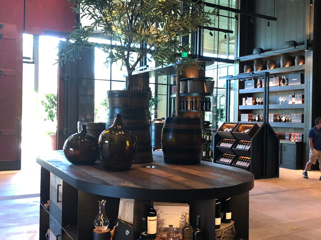 Louis M. Martini Winery景点图片