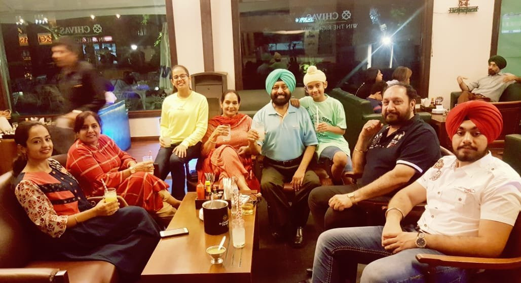 Millionaire Hotel & Resort主图