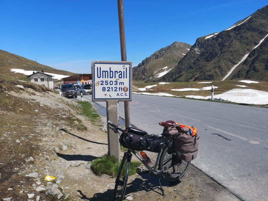 Umbrail Pass-Santa Maria Val Müstair必去景点