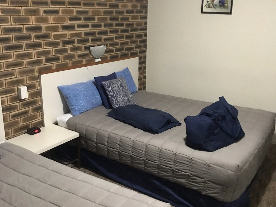 Top of the Town Motel主图