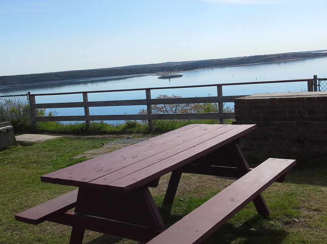 York Redoubt National Historic Site-Fergusons Cove必去景点
